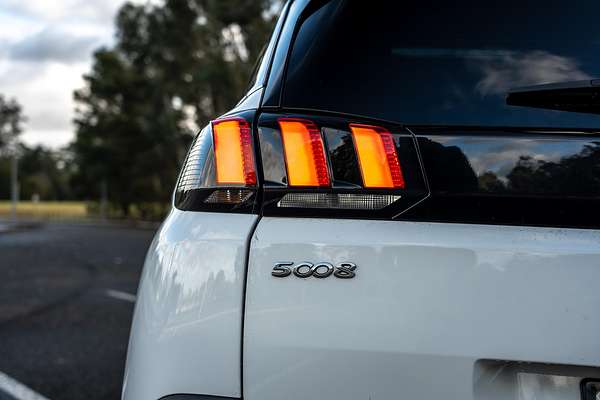 2020 Peugeot 5008 GT Line P87
