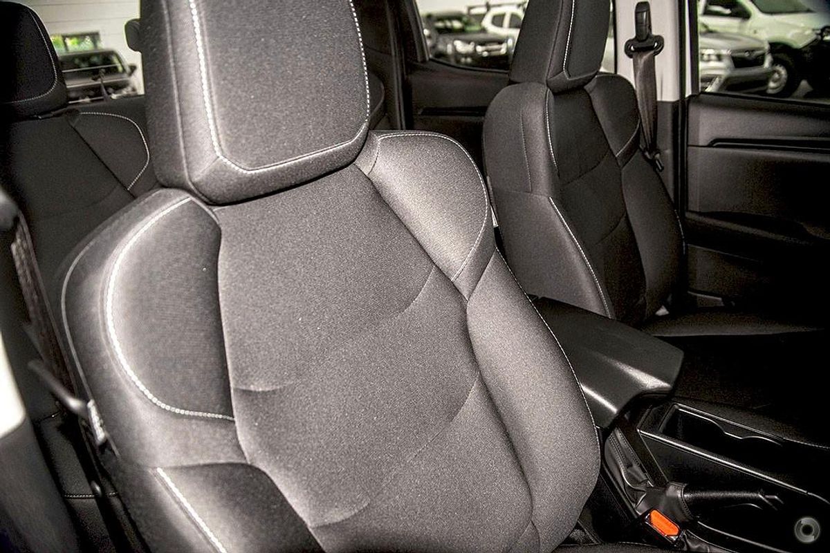 2025 Isuzu D-MAX SX 4X4