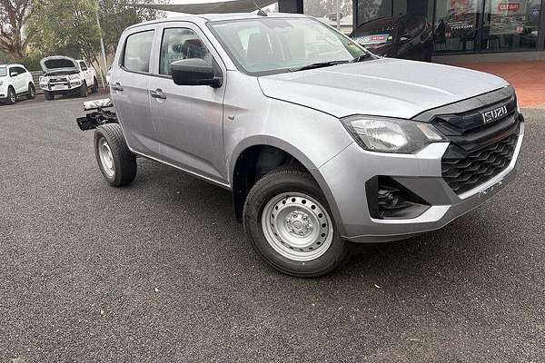 2025 Isuzu D-MAX SX 4X4