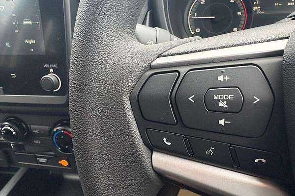 2025 Isuzu D-MAX SX 4X4