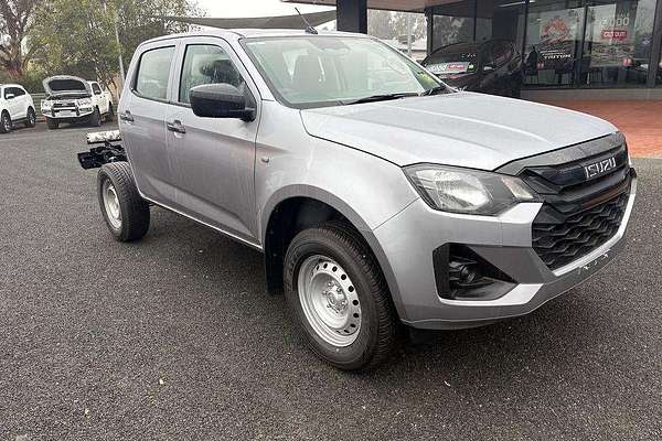 2025 Isuzu D-MAX SX 4X4