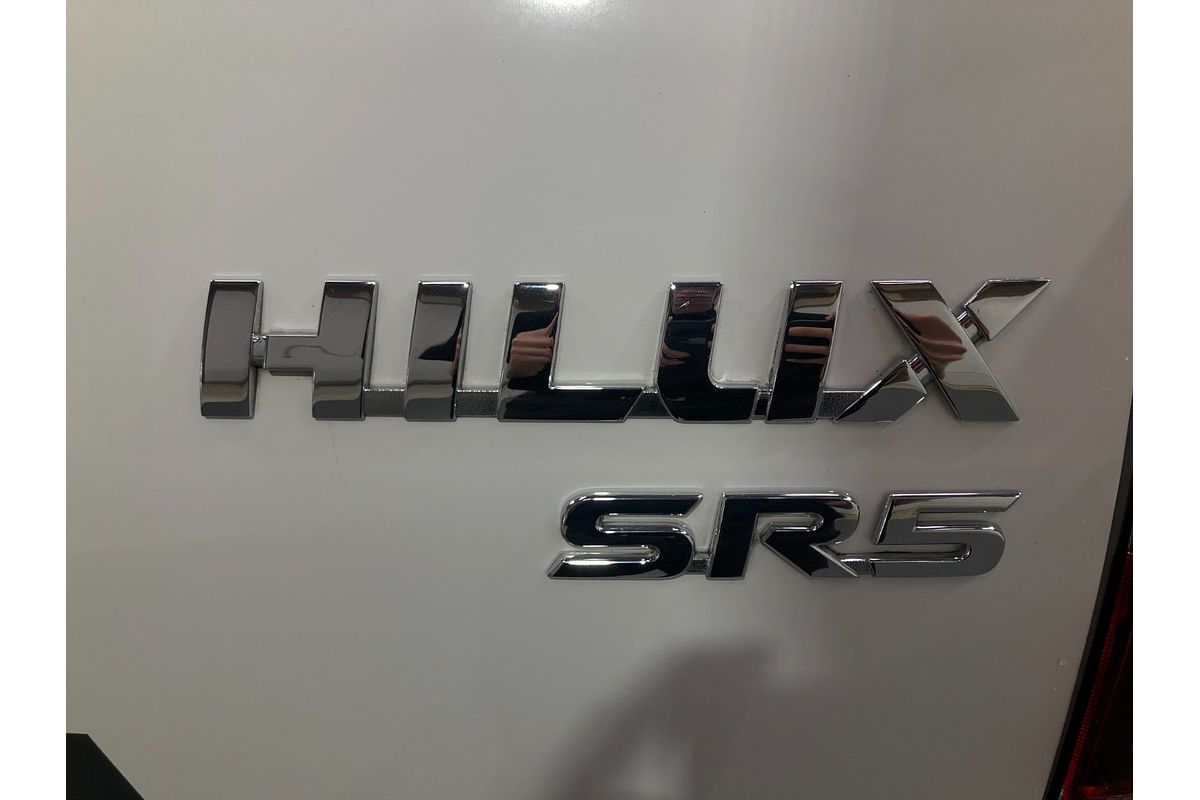 2022 Toyota Hilux SR5 GUN126R 4X4