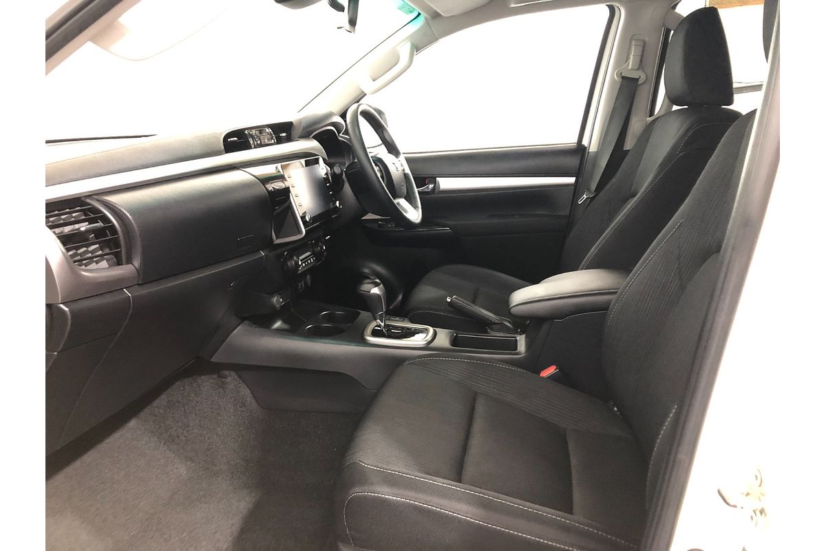 2022 Toyota Hilux SR5 GUN126R 4X4