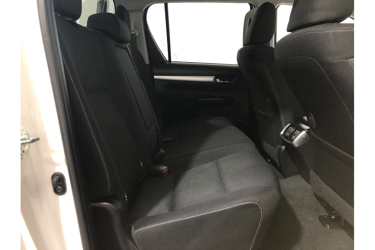 2022 Toyota Hilux SR5 GUN126R 4X4