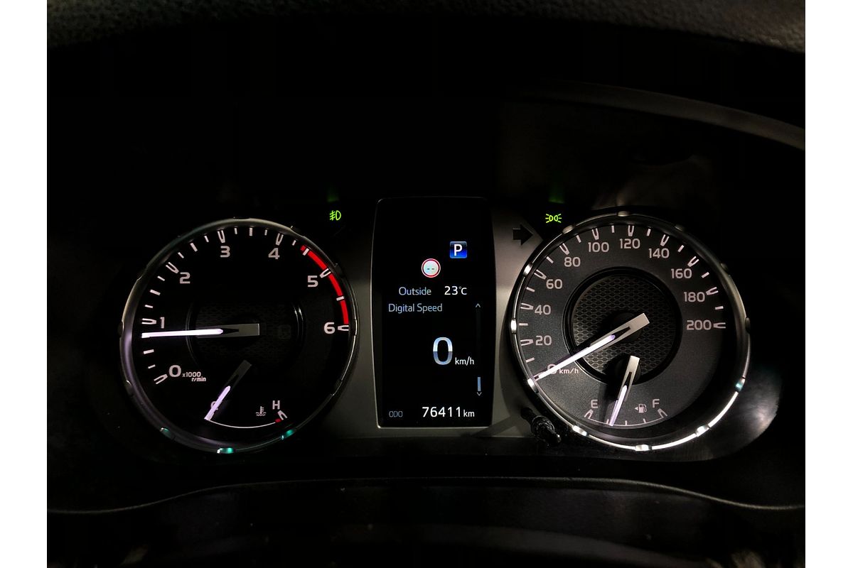 2022 Toyota Hilux SR5 GUN126R 4X4