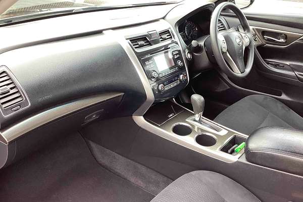 2016 Nissan Altima ST L33