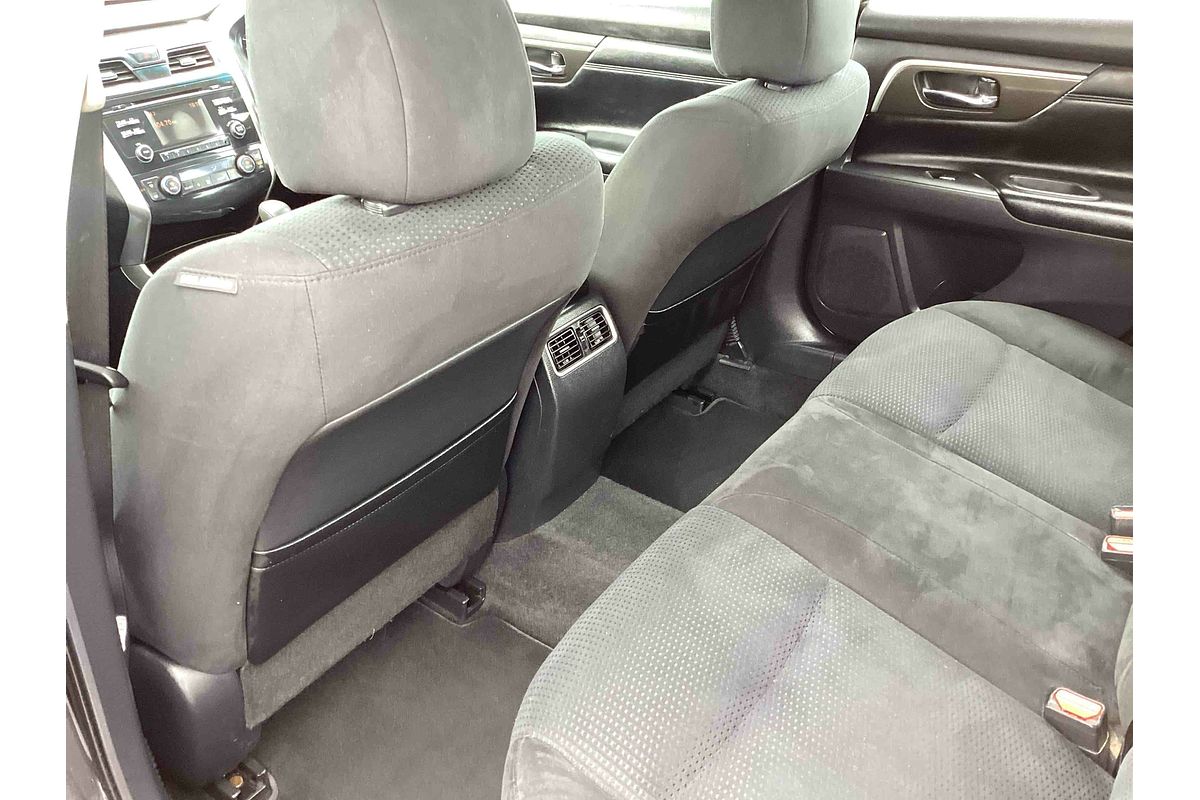 2016 Nissan Altima ST L33