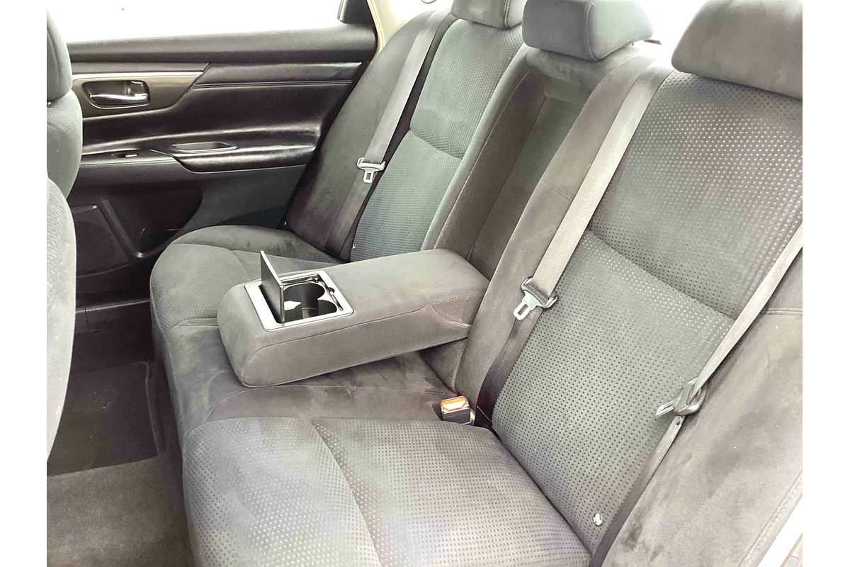 2016 Nissan Altima ST L33