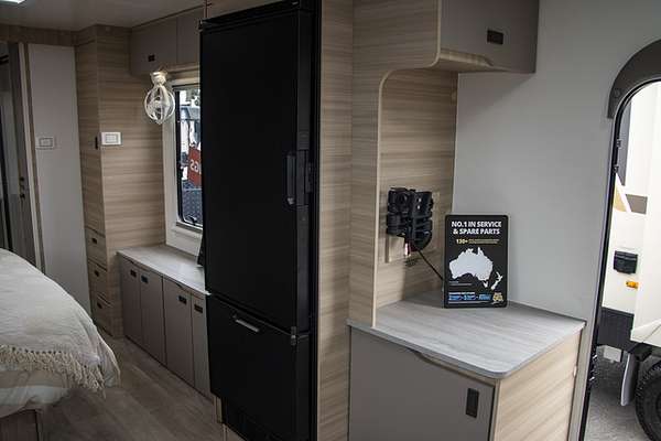 2025 Jayco DISCOVERY CARAVAN 21.66-3.OB.DY-MY25