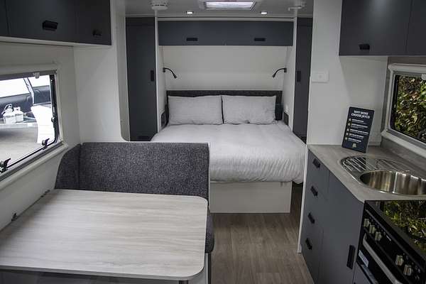 2025 Jayco STARCRAFT CARAVAN 19.61-2.BP.SC-MY25
