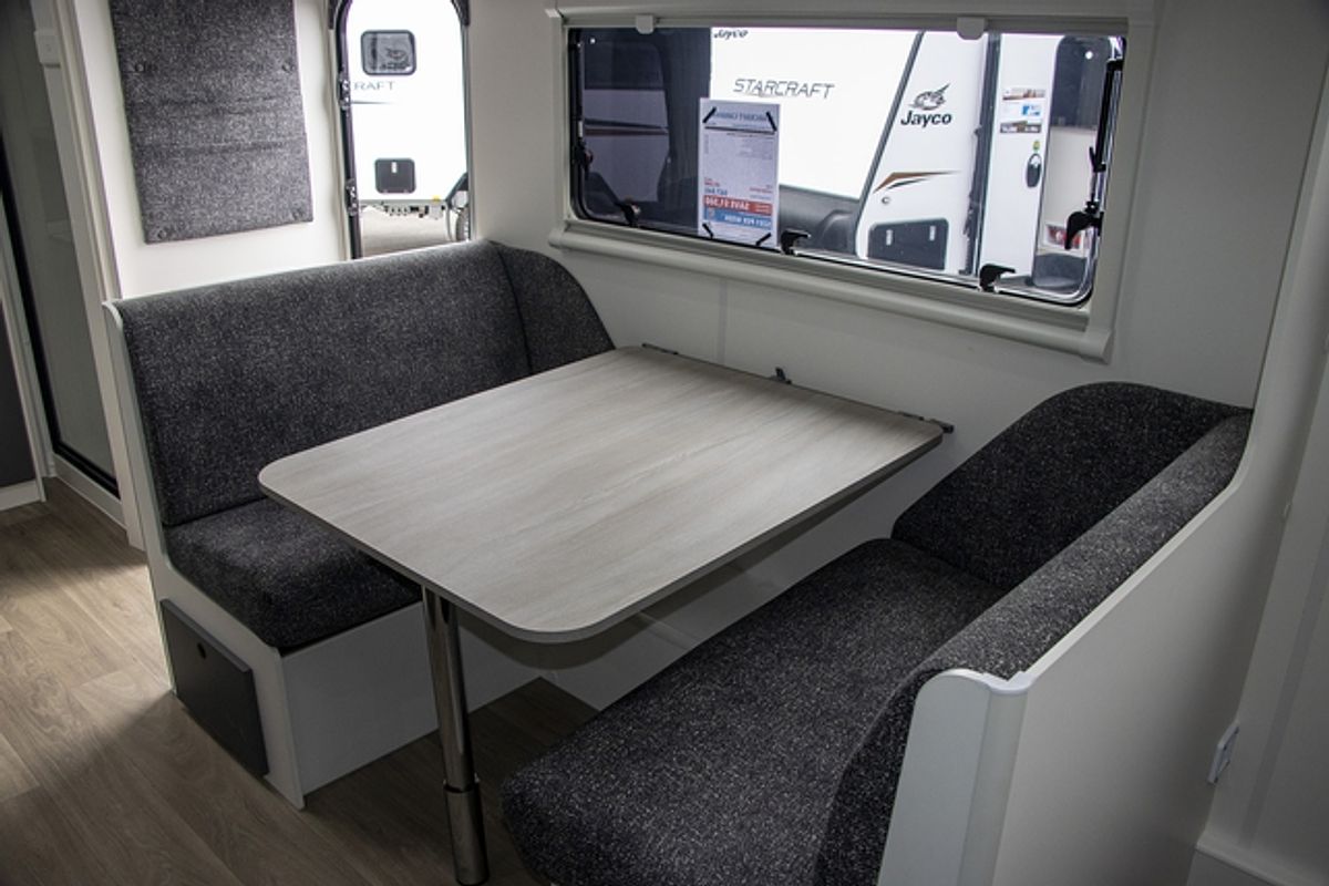 2025 Jayco STARCRAFT CARAVAN 19.61-2.BP.SC-MY25