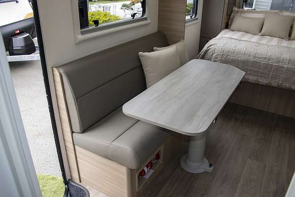 2025 Jayco DISCOVERY CARAVAN 17.54-1.OB.DY-MY25