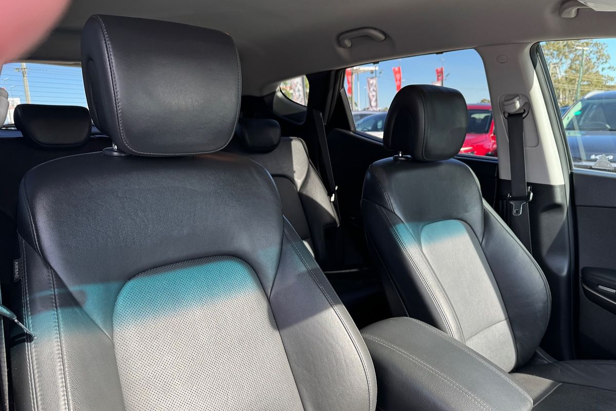 2016 Hyundai Santa Fe Elite DM3 Series II