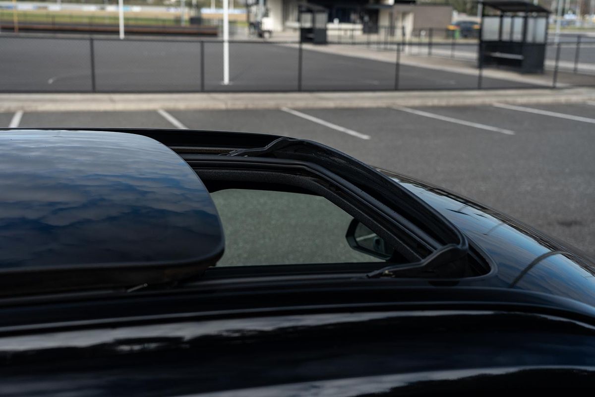 2022 Volvo XC40 T5 R-Design