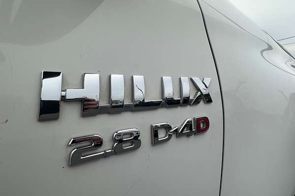 2019 Toyota Hilux SR GUN126R 4X4