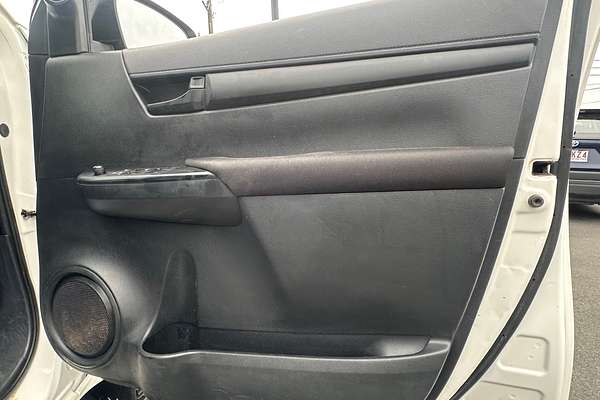2019 Toyota Hilux SR GUN126R 4X4
