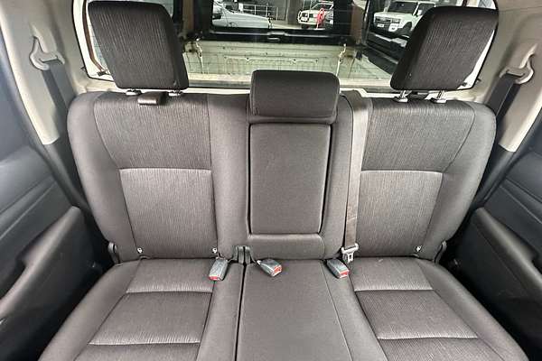 2019 Toyota Hilux SR GUN126R 4X4