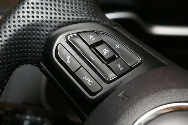 2024 MG ZS Excite AZS1