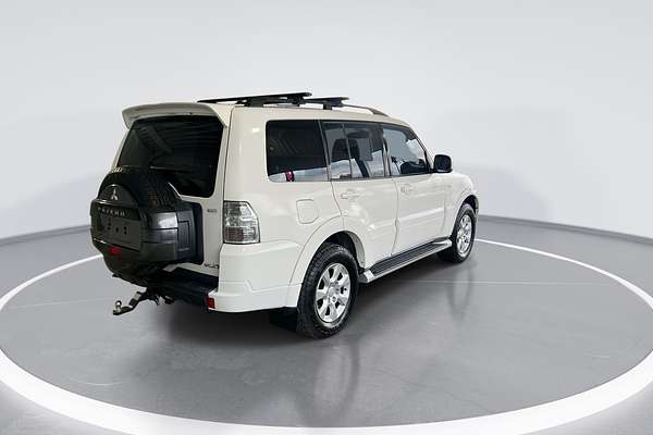 2014 Mitsubishi Pajero GLX-R NW