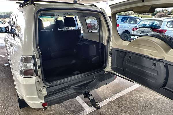 2014 Mitsubishi Pajero GLX-R NW
