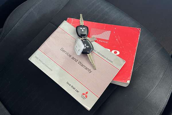 2014 Mitsubishi Pajero GLX-R NW