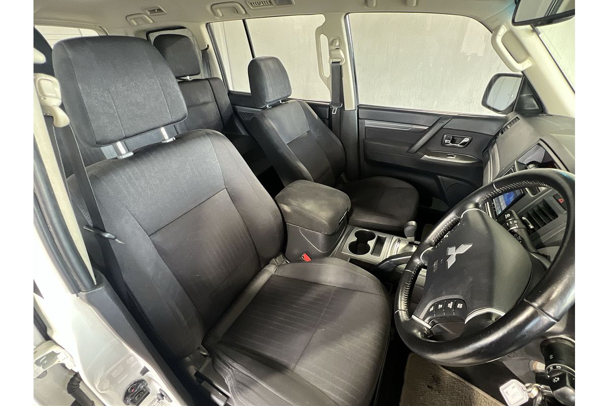 2014 Mitsubishi Pajero GLX-R NW