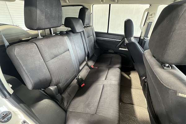 2014 Mitsubishi Pajero GLX-R NW