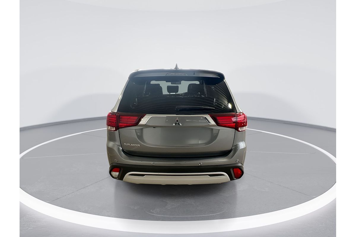 2021 Mitsubishi Outlander LS ZL