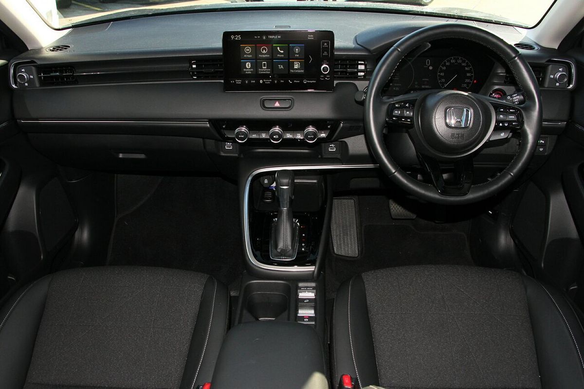 2023 Honda HR-V e:HEV L