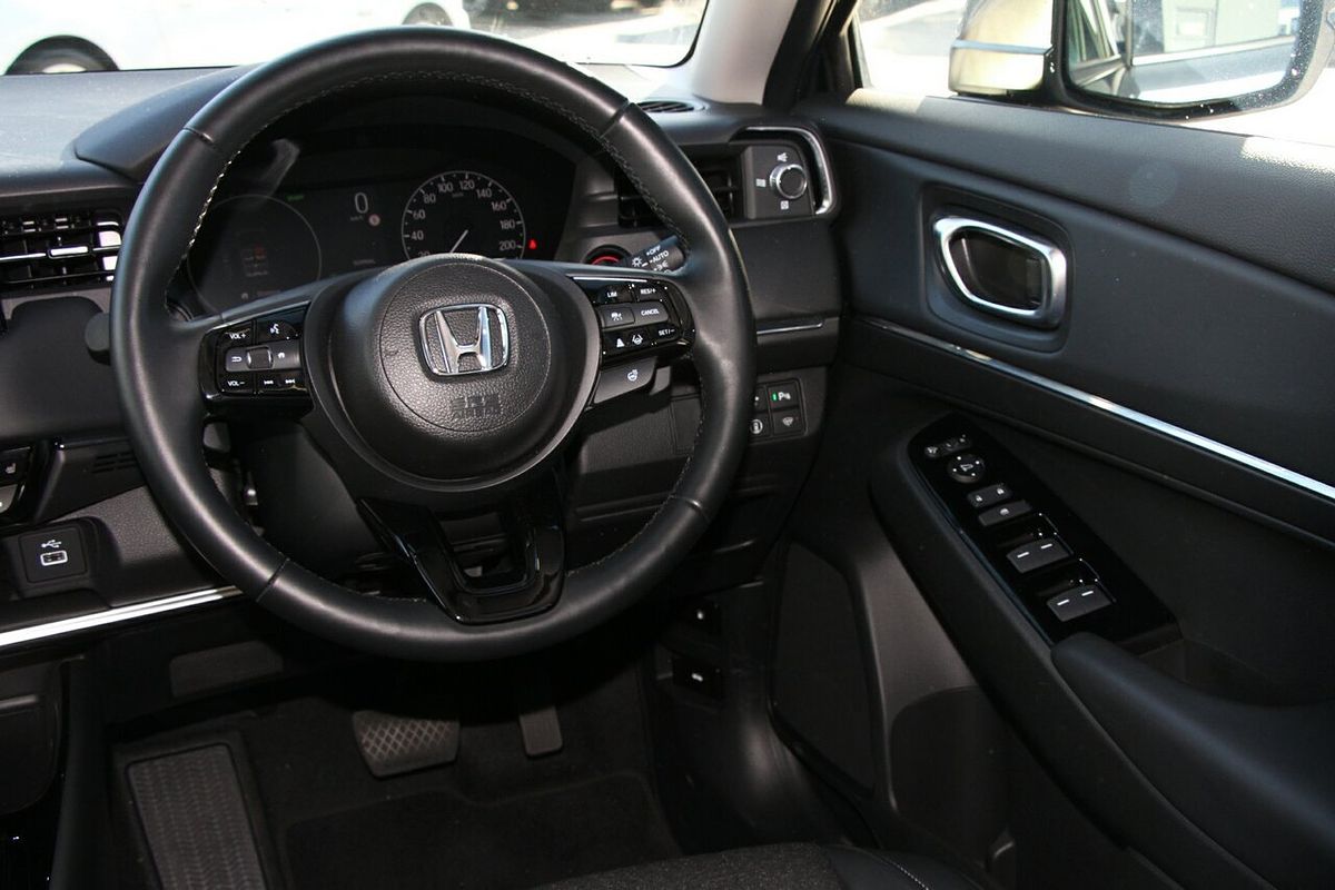 2023 Honda HR-V e:HEV L