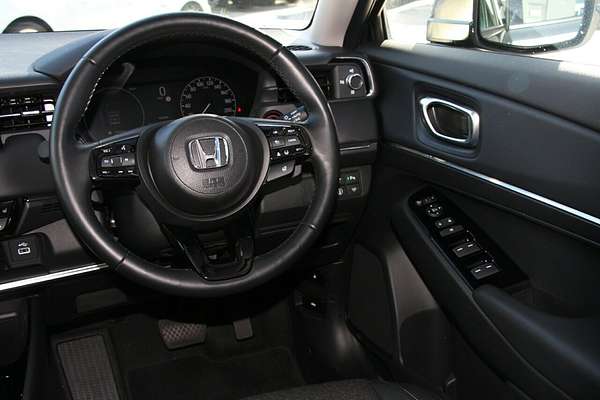 2023 Honda HR-V e:HEV L