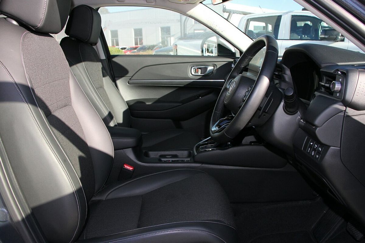 2023 Honda HR-V e:HEV L