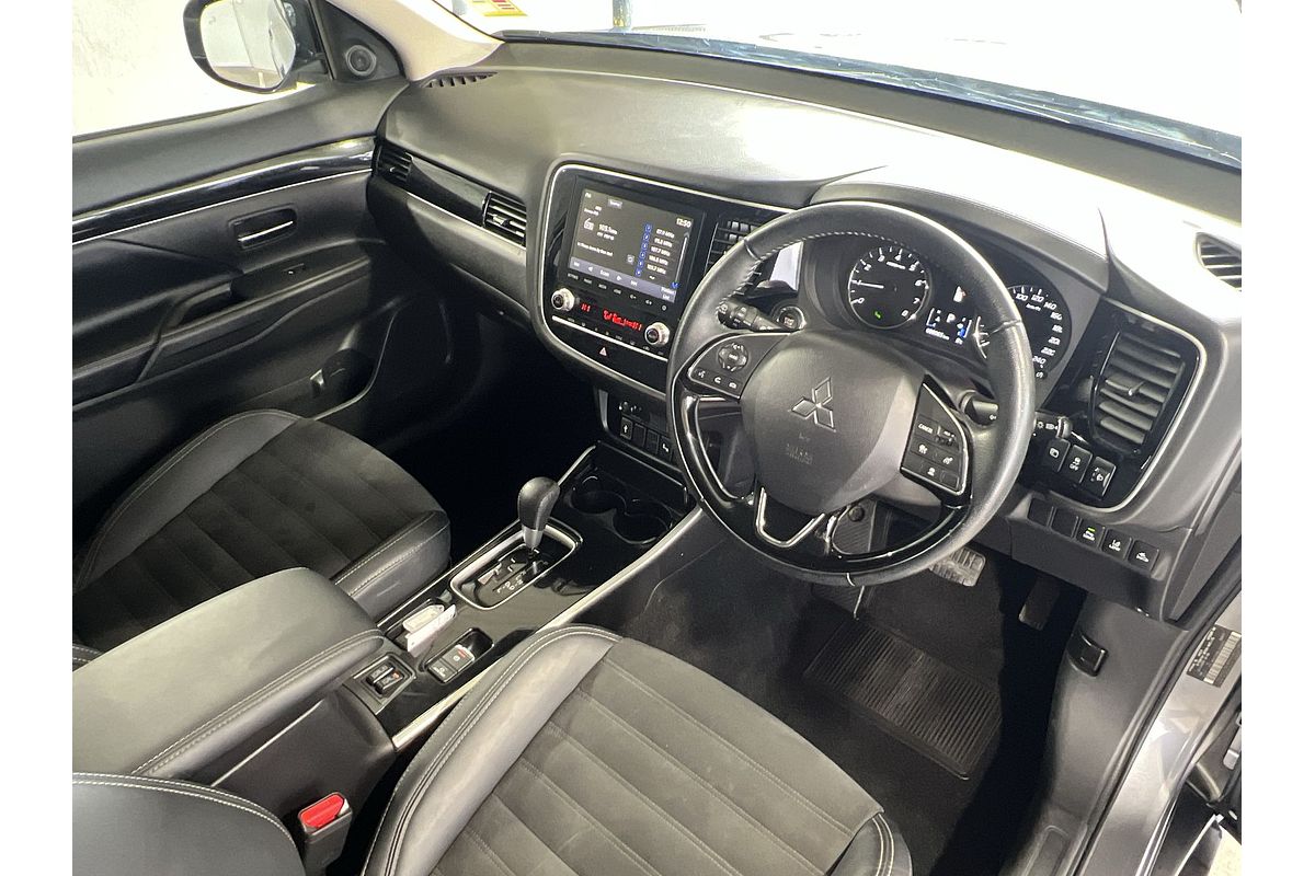2021 Mitsubishi Outlander LS ZL