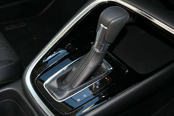 2023 Honda HR-V e:HEV L