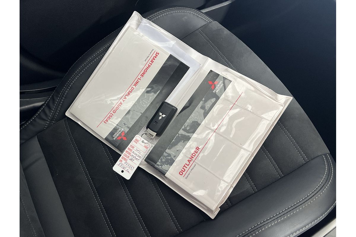 2021 Mitsubishi Outlander LS ZL