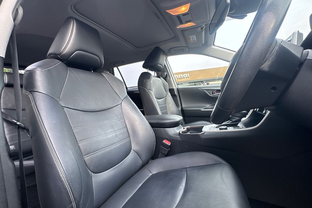 2021 Toyota RAV4 Cruiser AXAH54R