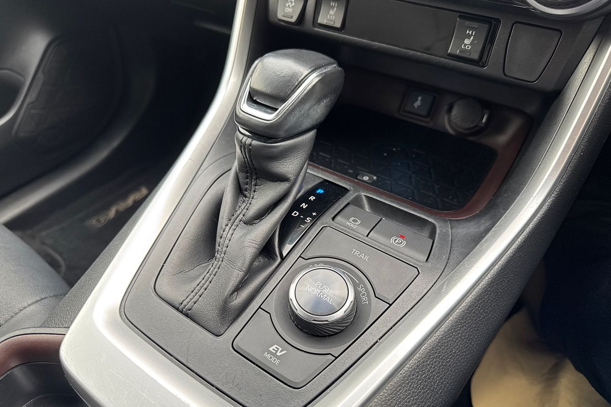 2021 Toyota RAV4 Cruiser AXAH54R