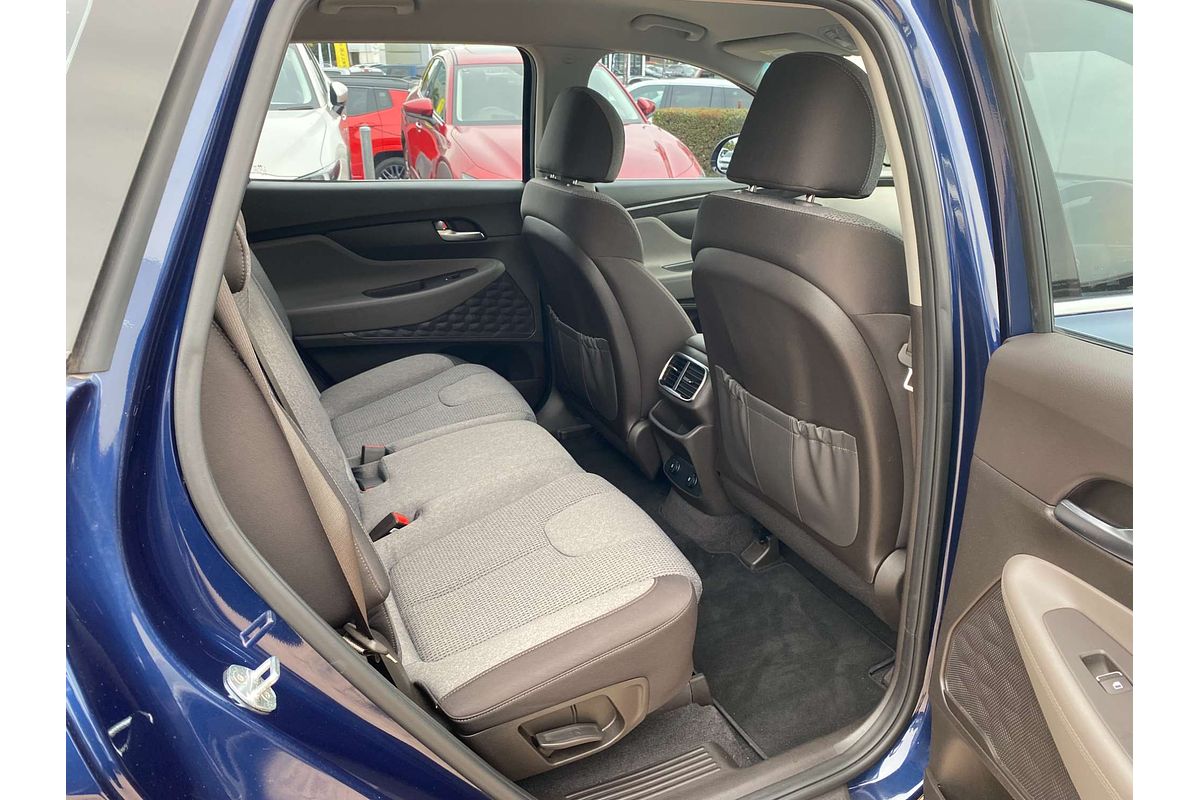 2020 Hyundai Santa Fe Active TM.2