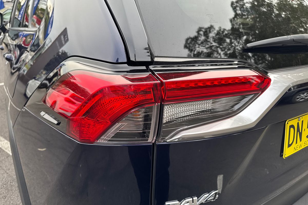 2021 Toyota RAV4 Cruiser AXAH54R
