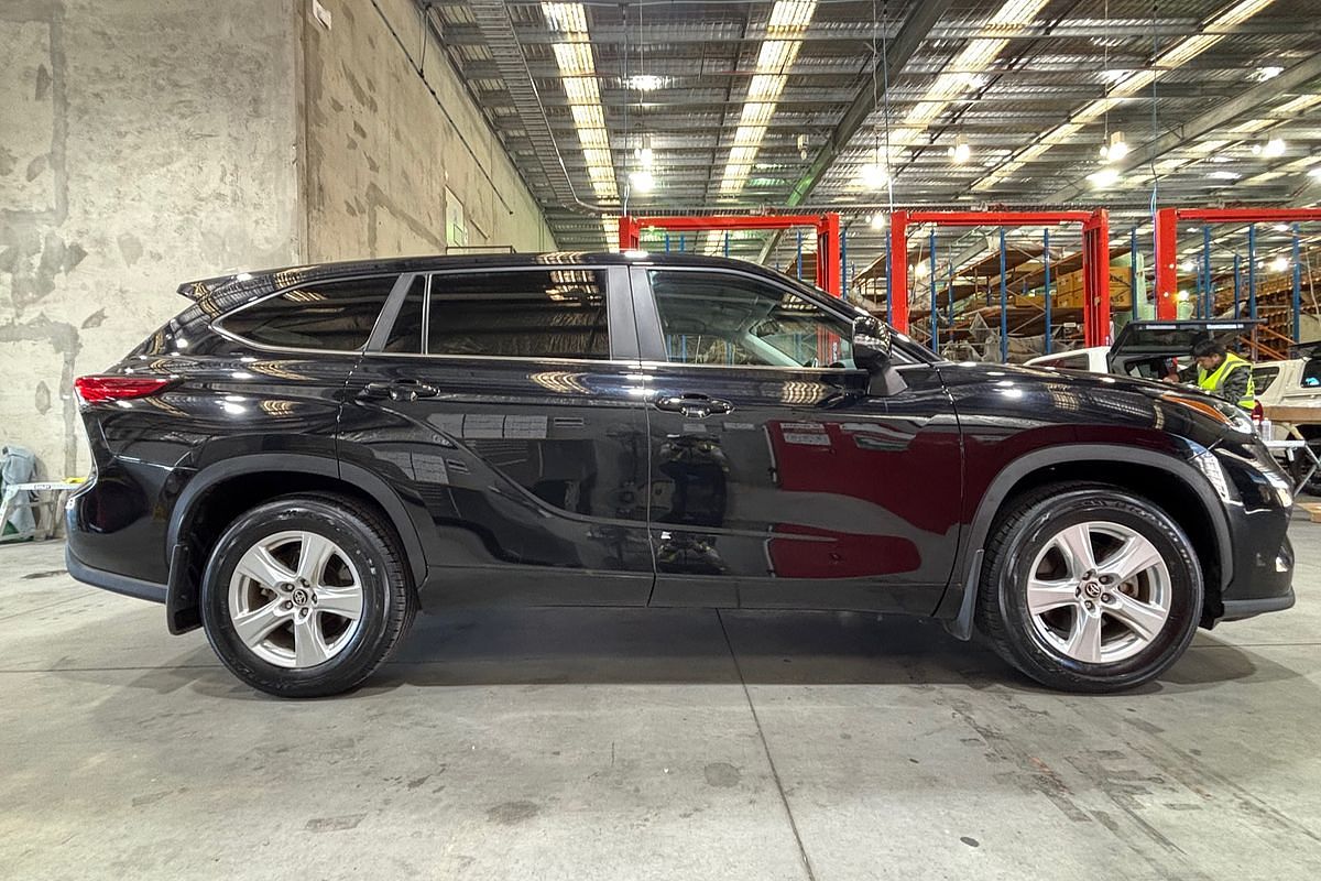 2022 Toyota Kluger GX TXUA70R