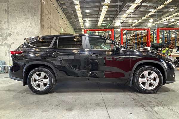 2022 Toyota Kluger GX TXUA70R