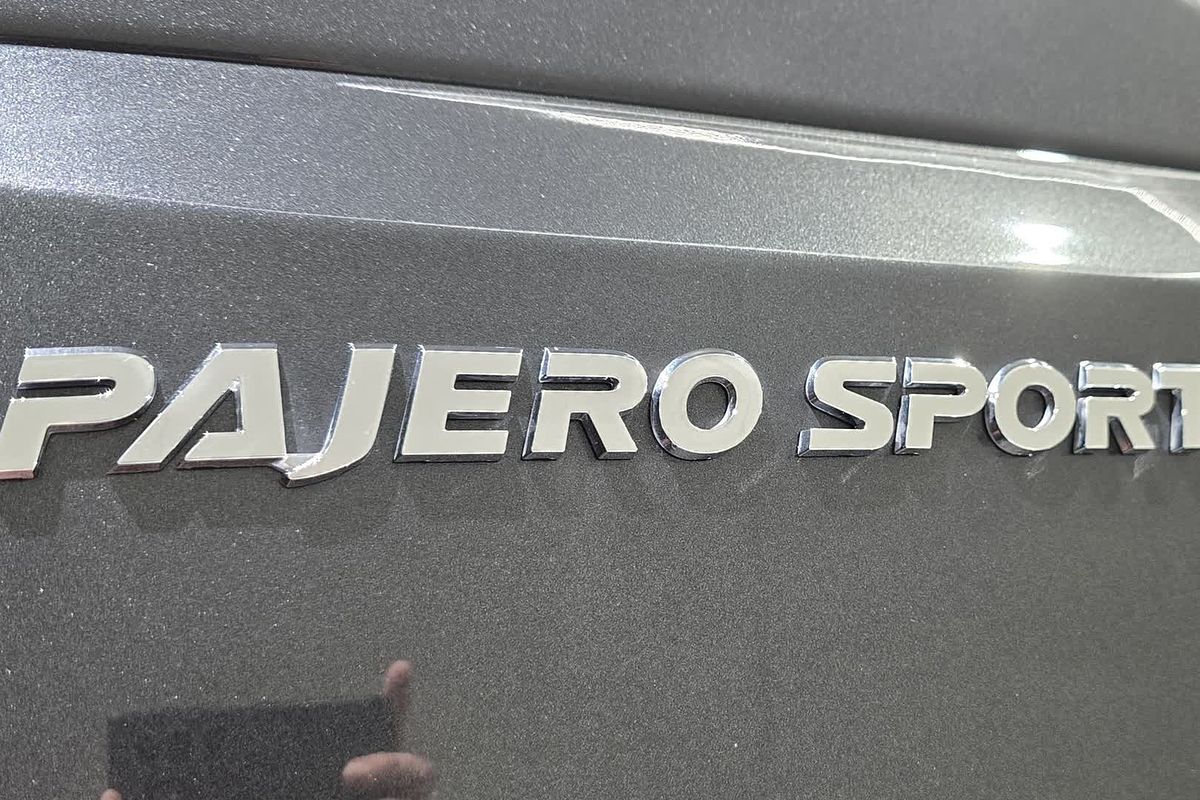 2023 Mitsubishi Pajero Sport Exceed QF