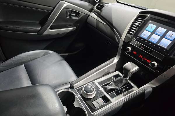2023 Mitsubishi Pajero Sport Exceed QF