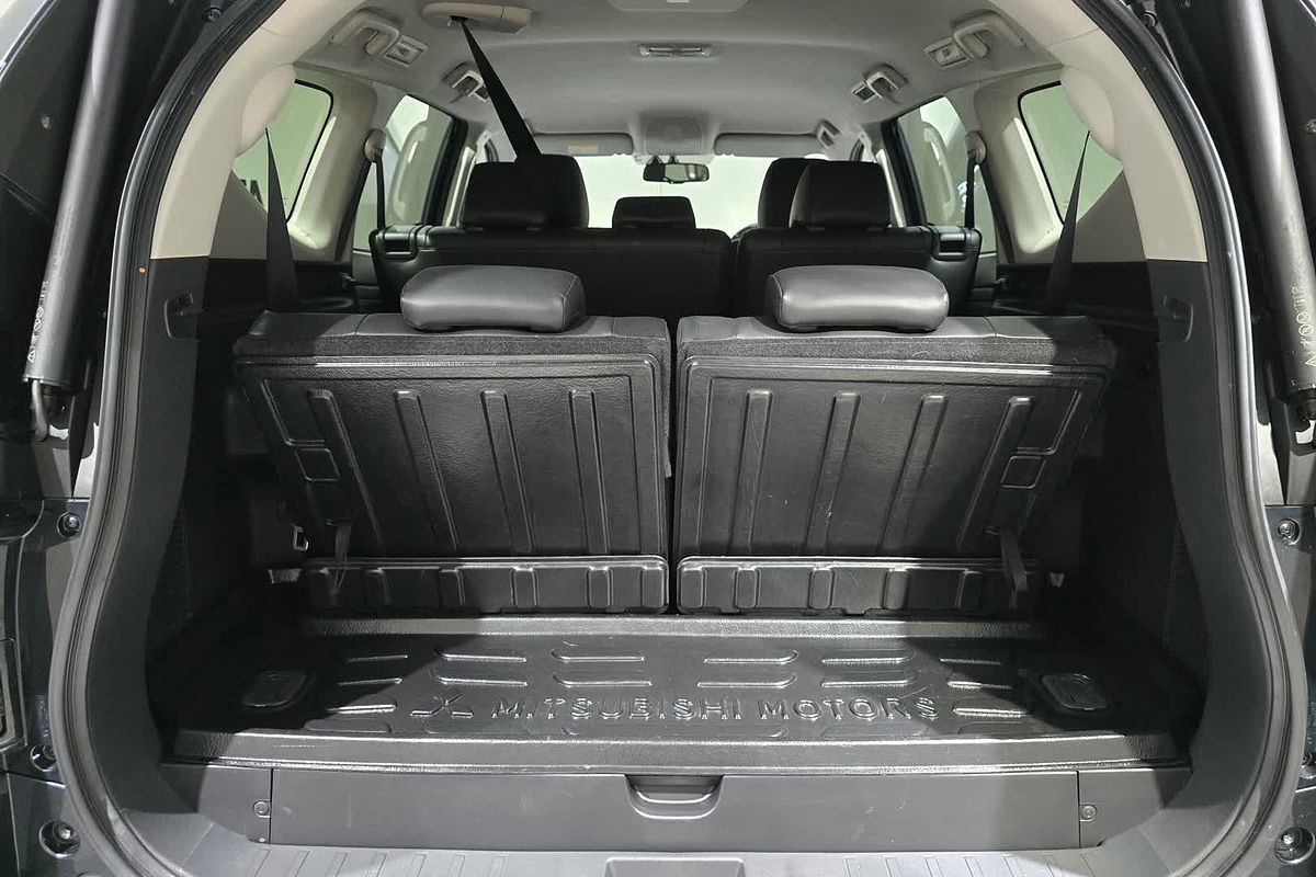 2023 Mitsubishi Pajero Sport Exceed QF