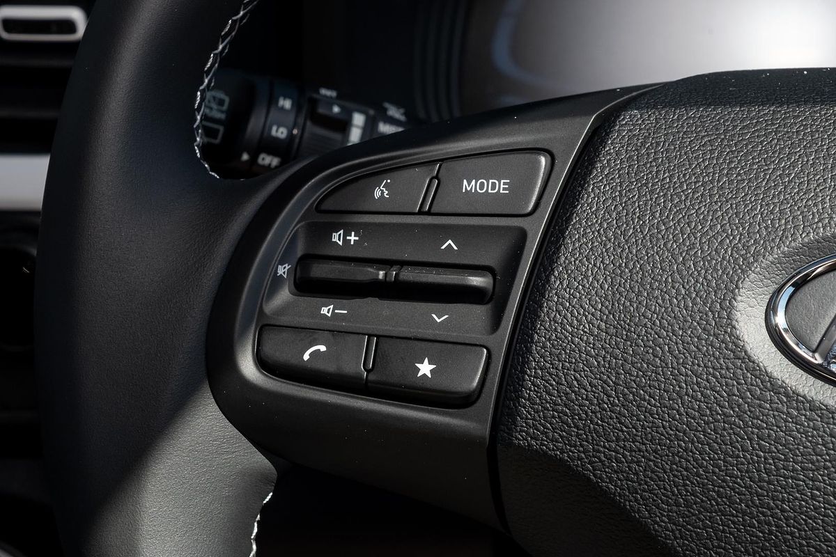 2025 Hyundai Venue Active QX.V5