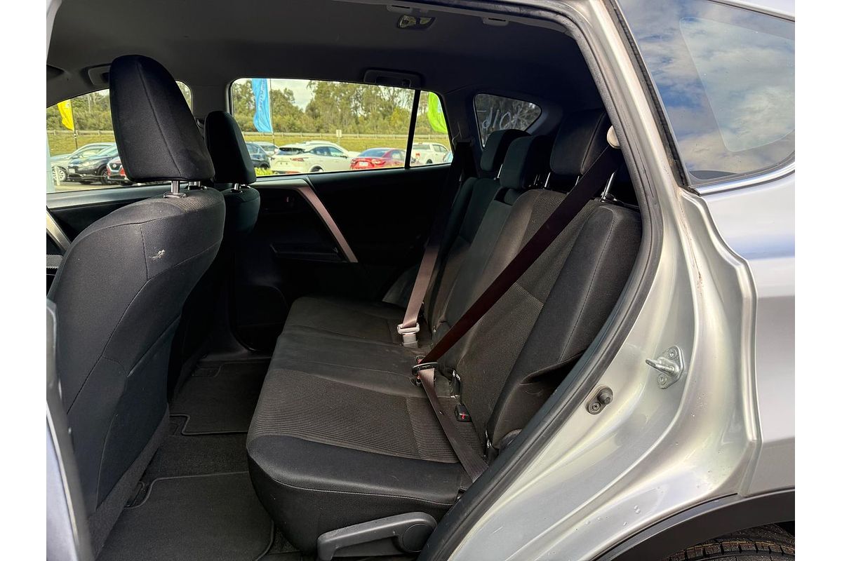 2014 Toyota RAV4 GX ASA44R