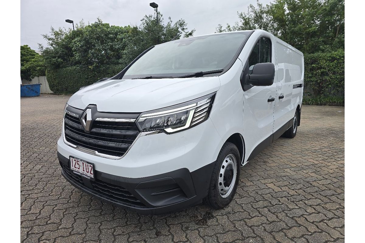 2023 Renault Trafic Pro X82 SWB
