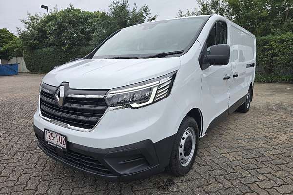 2023 Renault Trafic Pro X82 SWB