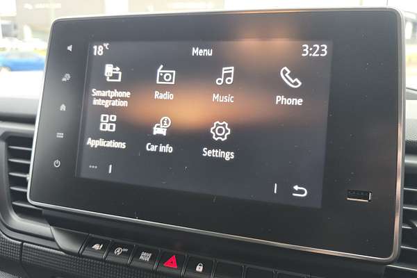 2023 Renault Trafic Pro X82 SWB