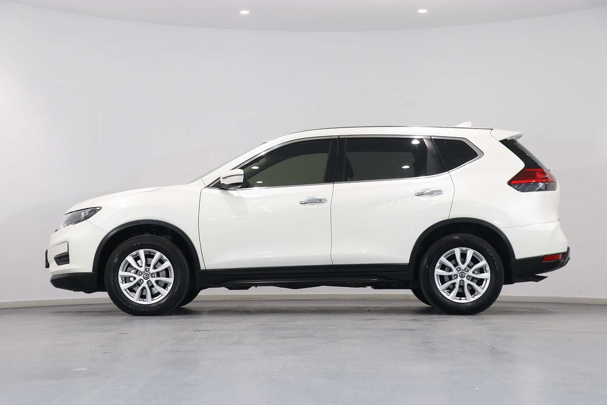 2017 Nissan X-TRAIL ST T32 Series II